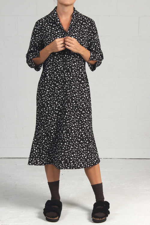 Black Floral Print Ratchet Dress - black